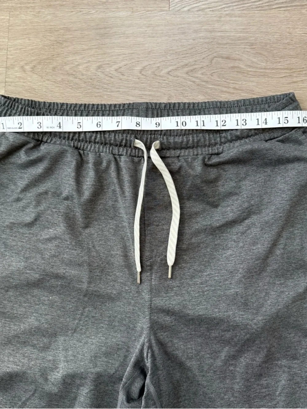Vuori Men's Dark Gray Jogger Sweatpants